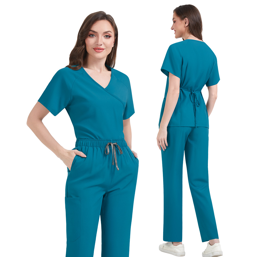 Set di Camici Medici Slim Fit  - Medical Lab Uniform recensione e prezzo